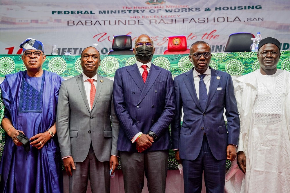Hon. Minister of Works and Housing, Mr Babatunde Fashola, SAN (middle), Governor of Lagos State, Mr. Babajide Sanwoolu(2nd right), Deputy Governor of Lagos State, Dr. Femi Hamzat (2nd left), Permanent Secretary in the Ministry of Works and Housing, Mr. Babangida Hussaini (right) and Managing Director/CEO, Federal Housing Authority, Senator Gbenga Ashafa(left) in a group photograph shortly after the Opening Session of the 10th Meeting of the National Council on Lands, Housing and Urban Development, with the theme,&quot; Housing Development as a Catalyst for Job Creation, Social Inclusion and Economic Development,&quot; at the D&#039;Podium  International Event Centre in Ikeja, Lagos on Thursday, 21st October, 2021.