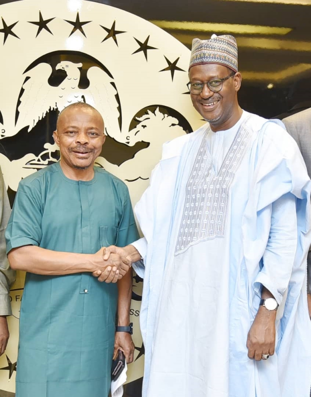 Minister of Housing and Urban Development, Arc. Ahmed Musa Dangiwa with a delegation of the Federal Mortgage Bank of Nigeria (FMBN), Nigeria Labour Congress (NLC), Trade Union Congress (TUC), and the Nigeria Employers Consultative Association (NECA) Other Building Materials Manufacturers to Tackle Rising Prices on Thursday 15th February, 2024.