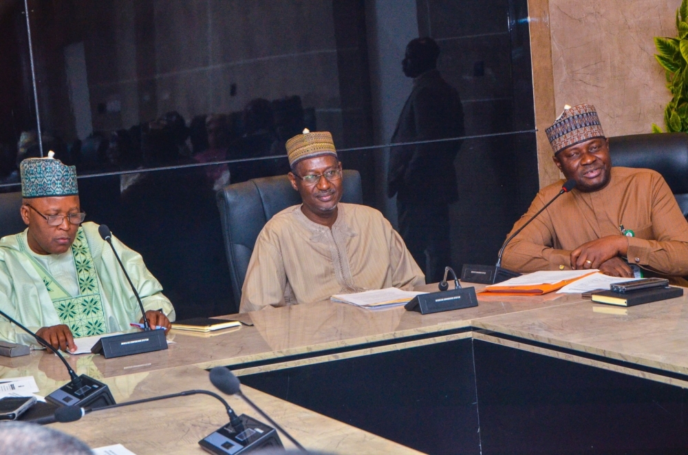 Hon. Minister of Housing and Urban Development, Arc. Ahmed Musa Dangiwa Inaugurates 10th Board of QSRBN. Tuesday 26th-03-2024