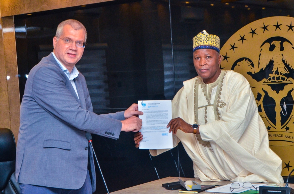 The Minister of State Abdullahi Tijjani Gwarzo, the Permanent Secretary Dr. Marcus Ogunbiyi, UN-Habitat deligation led by Mathias Spaliviero, alongside some directors of the Ministry, at the meeting with the delegation from the UN-Habitat.