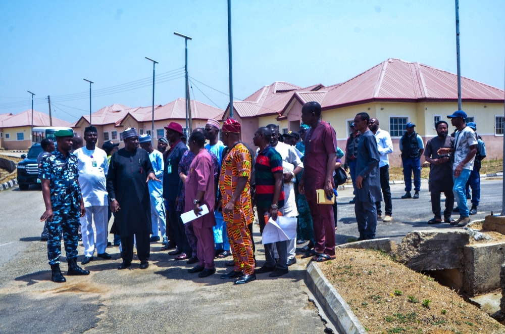The Permanent Secretary, Federal Ministry of Housing and Urban Development, Dr. Marcus Ogunbiyi with the directors of the ministry during an inspection tour of the Suleja prototype Housing, Friday,  April 5th, 2024