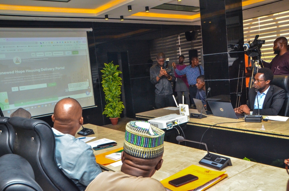 Launching of the Renewed Hope Web Portal httpsrenewedhopehomes.fmhud.gov.ng by the Hon. Minister of Housing and Urban Development. Arch. Ahmed Musa Dangiwa, Hon Minister of State, Engr. (Dr.) Abdullahi Tijjani Muhammad Gwarzo,  Dr.Marcus O. Ogunbiyi, Permanent Secretary, management staff and the Web Consultant on Tuesday 21st May 2024