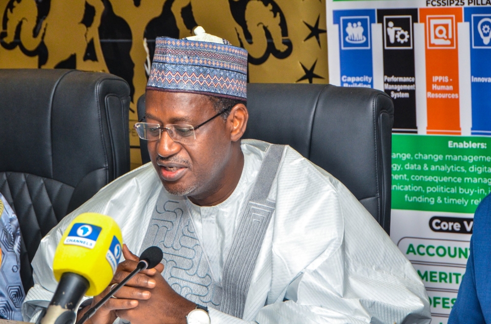 Launching of the Renewed Hope Web Portal httpsrenewedhopehomes.fmhud.gov.ng by the Hon. Minister of Housing and Urban Development. Arch. Ahmed Musa Dangiwa, Hon Minister of State, Engr. (Dr.) Abdullahi Tijjani Muhammad Gwarzo,  Dr.Marcus O. Ogunbiyi, Permanent Secretary, management staff and the Web Consultant on Tuesday 21st May 2024