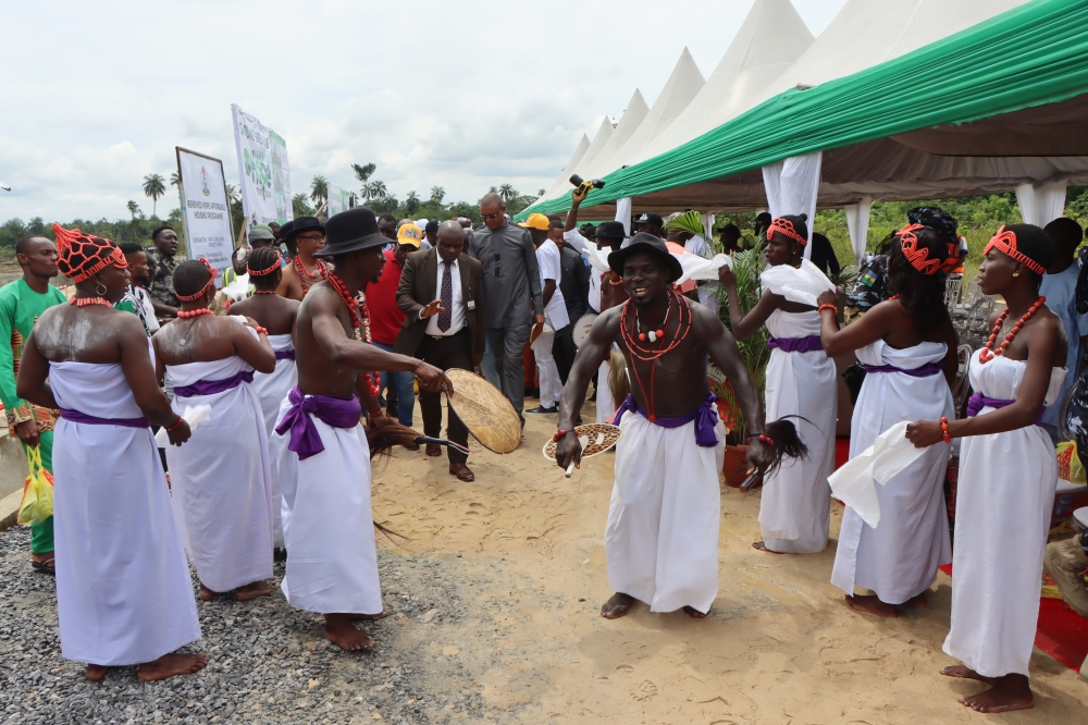 His Excellency, Rt. Hon. (Elder) Sheriff Francis Orohwedor Oborevwori, Governor, Delta State, Represented by the Deputy Governor, H.E, Sir. Monday Onyeme, FCA, Honourable Minister of Housing and Urban Development, Arc. Ahmed Musa Dangiwa FNIA and other management staff at the Official Ground Breaking ceremony of the 250 Housing Units Renewed Hope Estate, Ekpan, Uvwie LGA, Delta State on the 29th June, 2024