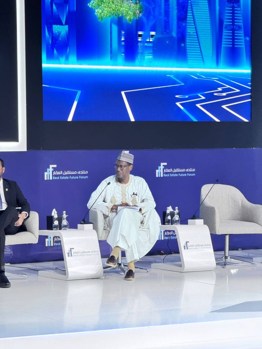 Pictures from Day 1 of the Real Estate Future Forum taking place at Kingdom Tower, Riyadh Saudi Arabia. The Minister is accompanied by Director PRS, Director PBHD and Aides.