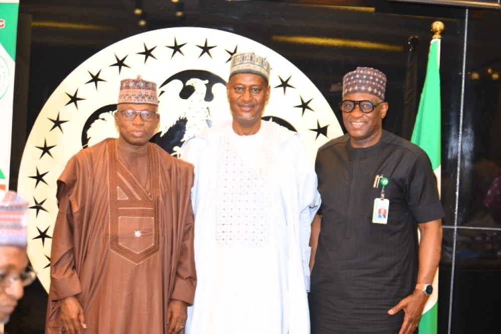 Ministerial Handover Ceremony between outgoing Minister,  Arc Ahmed Dangiwa and Hon Minister of State,  Rt Hon Yusuf Abdullahi Ata,  Thursday,  April 23, 2026